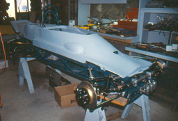 LolaChassisWithSuspension_256.jpg